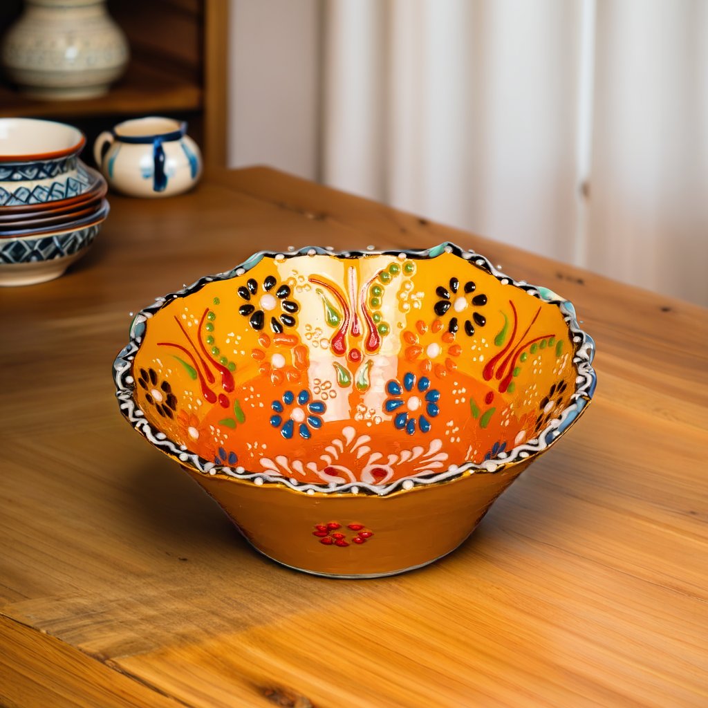 V- Scalloped Bowl (10 cm)